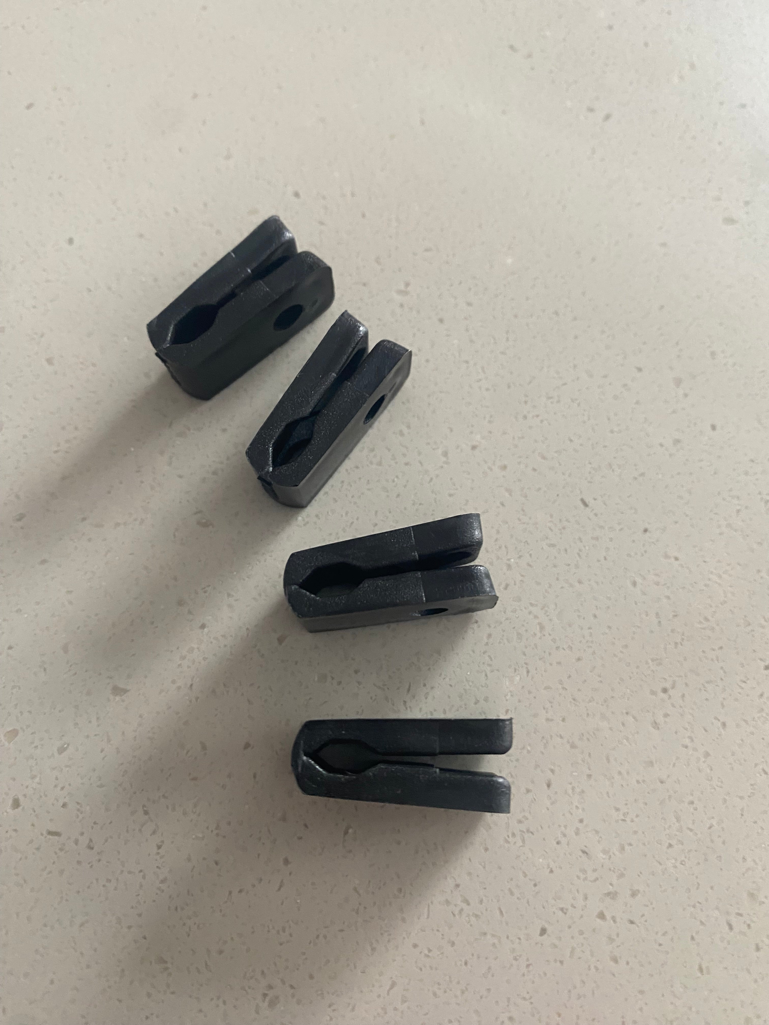 Clips gestion de câbles Primex – Made in Canada (sac de 100)