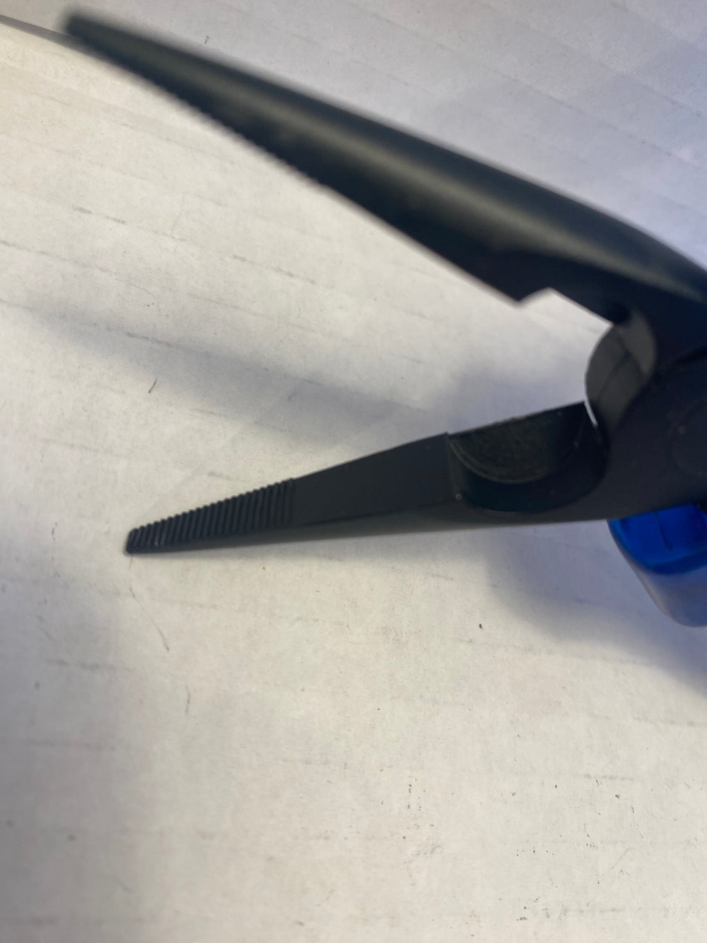 Pince de précision Gedore 8132-140 – Qualité industrielle (Fabriqué en Autriche)